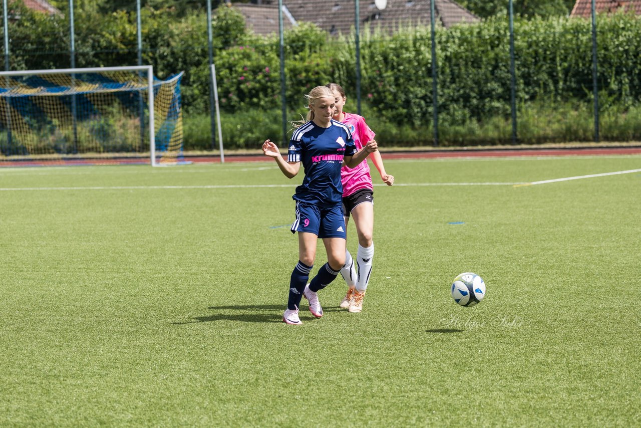 Bild 262 - wCJ Osterroenfelder TSV - VfL Pinneberg : Ergebnis: 0:15